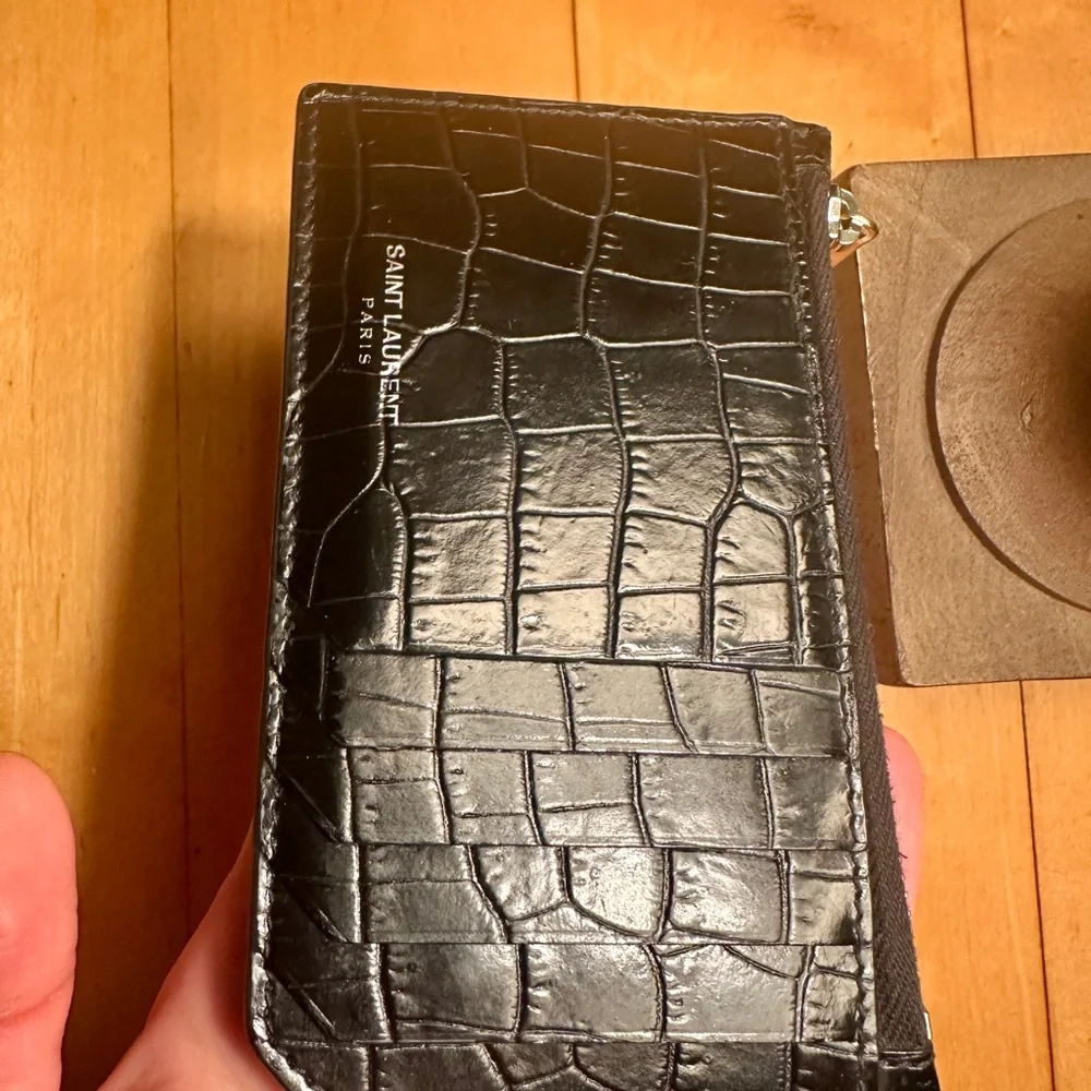 Saint Laurent Black Croc-Embossed card holder/wallet - Picture 5 of 16